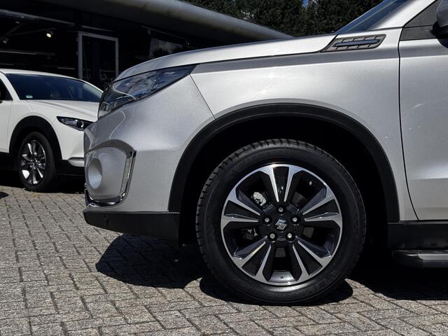 Suzuki VITARA 1.5 Hybrid Style | Pano l Treeplanken | Navi | RIJKLAARPRIJS!