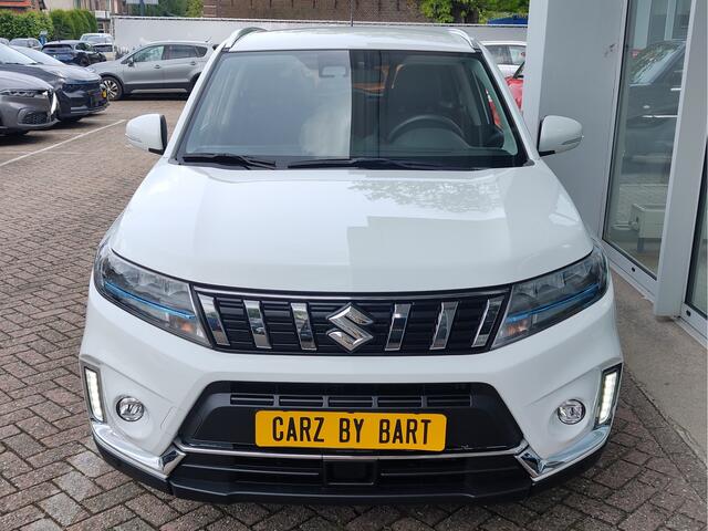 Suzuki VITARA 1.5 HYBRID STYLE AUTOMAAT Alcantara | Camera | Dodehoeksensoren