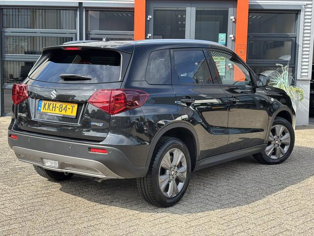 Suzuki VITARA 1.5 Hybrid Select / Allseason Banden / Navi / Stoelverwarming / Applecarplay/AndroidAuto /