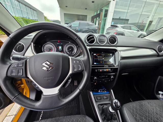 Suzuki VITARA 1.4 BOOSTERJET STYLE SMART HYBRID Trekhaak | Adaptive Cruise | Keyless