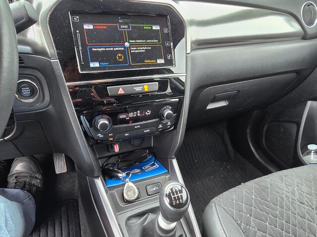 Suzuki VITARA 1.4 BOOSTERJET STYLE SMART HYBRID Trekhaak | Adaptive Cruise | Keyless