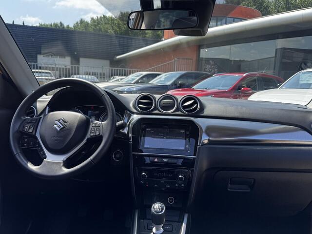 Suzuki VITARA 1.4 Boosterjet Style Smart Hybrid | Pano | Trekhaak | Navi | RIJKLAARPRIJS!