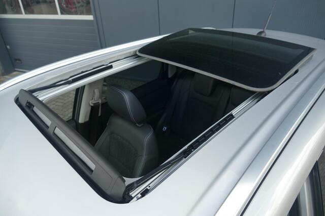 Suzuki VITARA 1.4 Boosterjet Smart Hybrid Style | Pano | Apple Carplay | Rijklaarprijs!