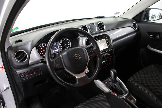 Suzuki VITARA 1.6 Exclusive Automaat / Trekhaak / Camera / Stoelverwarming / Navigatie /