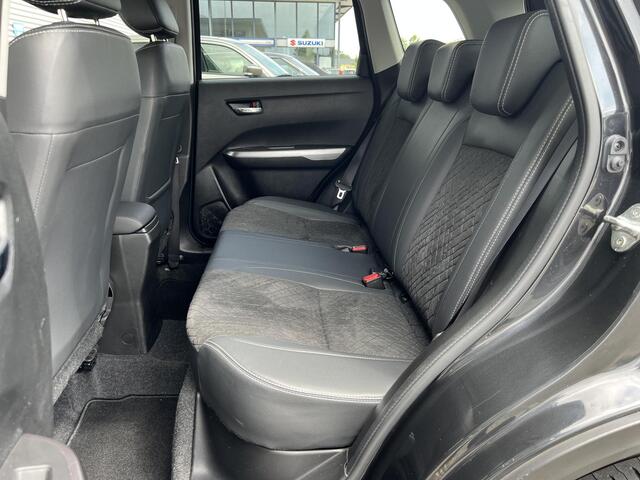 Suzuki VITARA 1.4 Boosterjet Style Smart Hybrid | Meest Luxe Uitvoering | Apple Carplay & Android Auto | Climate Control | Suede/Lederen Bekleding