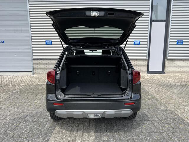 Suzuki VITARA 1.4 Boosterjet Style Smart Hybrid | Meest Luxe Uitvoering | Apple Carplay & Android Auto | Climate Control | Suede/Lederen Bekleding