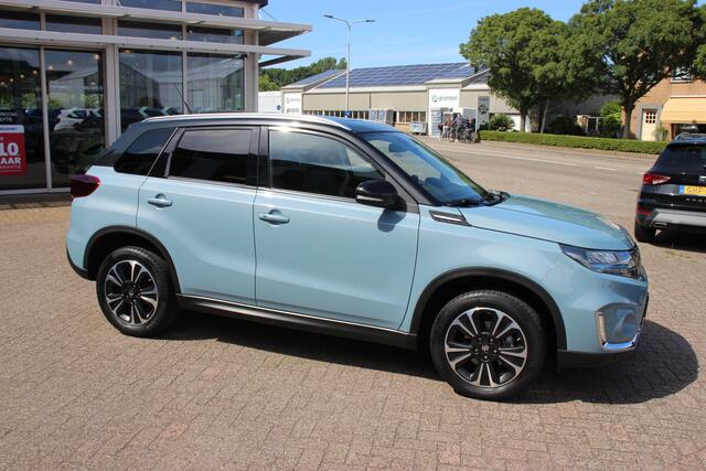 Suzuki VITARA 1.4 Boosterjet Style Hybrid | Opendak | Parkeersensoren rondom | 10 jaar Garantie |