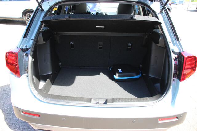 Suzuki VITARA 1.4 Boosterjet Style Hybrid | Opendak | Parkeersensoren rondom | 10 jaar Garantie |