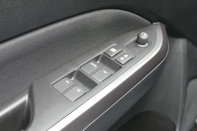 Suzuki VITARA 1.4 Boosterjet Select Smart Hybrid AllGrip | Carplay | Adapt. cruise | RIJKLAARPRIJS!