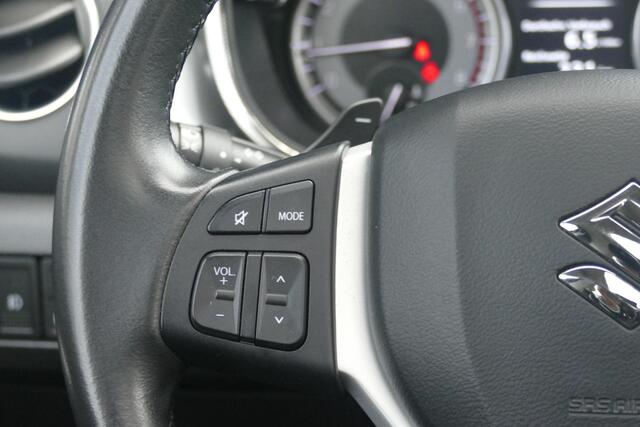 Suzuki VITARA 1.4 Boosterjet Style Smart Hybrid AllGrip | SCHUIF/KANTEL DAK | PARKEERSENSOREN | LEER | RIJKLAARPRIJS |