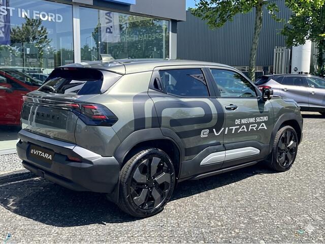 Suzuki VITARA e Style 61 kWh | Meerdere kleuren beschikbaar | ¤2.000,- voordeel | 360-Camera | INFINITY by Harman Soundsystem | Panoramadak | 19 inch | Half leder | Suzuki Safety System Pro |