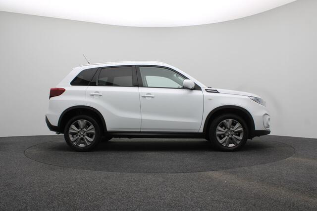 Suzuki VITARA 1.4 Boosterjet Select Smart Hybrid | Stoelverwarming | Adaptieve cruise control | Navigatie | Apple Carplay/Android Auto |