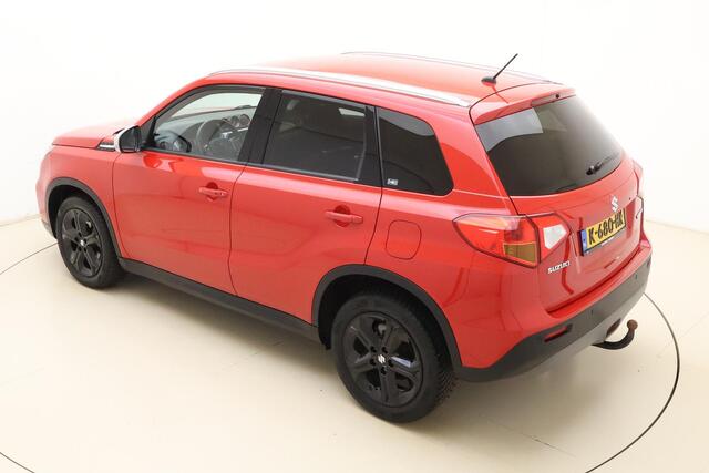 Suzuki VITARA 1.4 S | Trekhaak l Climate Control l Bluetooth l LED l Camera l PDC Voor & Achter l Stoelverwarming l Lichtmetalen Velgen