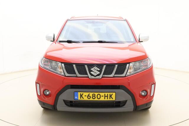 Suzuki VITARA 1.4 S | Trekhaak l Climate Control l Bluetooth l LED l Camera l PDC Voor & Achter l Stoelverwarming l Lichtmetalen Velgen