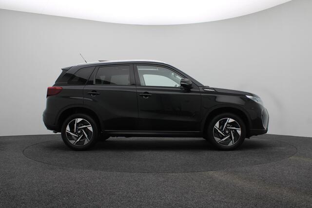Suzuki VITARA 1.4 Boosterjet Style Smart Hybrid | Panoramadak | Half Leder | Parkeercamera | navigatiesysteem full map | All Seasons |