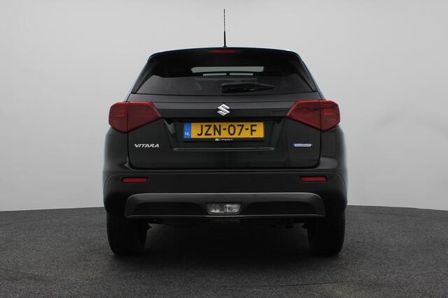 Suzuki VITARA 1.4 Boosterjet Style Smart Hybrid | Panoramadak | Half Leder | Parkeercamera | navigatiesysteem full map | All Seasons |