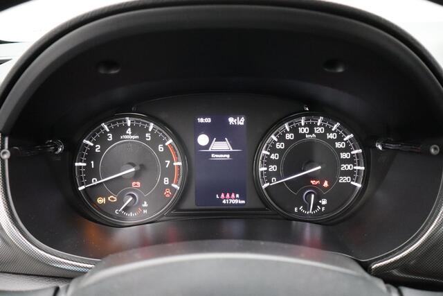 Suzuki VITARA 1.4 Boosterjet Style Smart Hybrid | Panoramadak | Half Leder | Parkeercamera | navigatiesysteem full map | All Seasons |