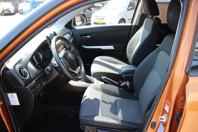 Suzuki VITARA 1.6 Exclusive Automaat | Trekhaak | Cruise | Clima | Dealer onderhouden |