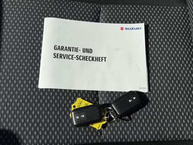 Suzuki VITARA 1.5 Hybrid Style / Fabrieksgarantie tot 1-2028 / Dealer Onderhouden / Achteruitrijcamera / Apple Carplay Android / Climate Control / Adaptieve Cruise / Stoelverwarming / Navigatie /
