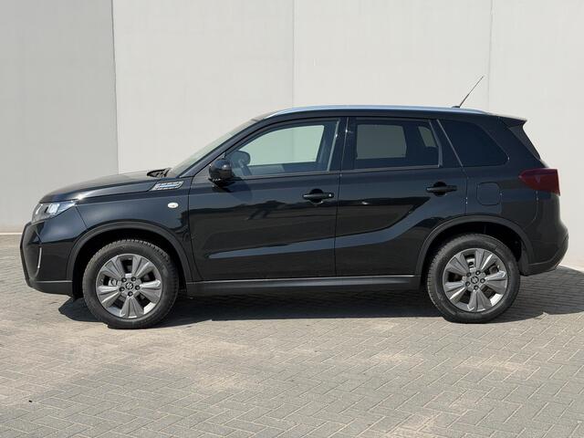 Suzuki VITARA 1.5 Hybrid Style / Fabrieksgarantie tot 1-2028 / Dealer Onderhouden / Achteruitrijcamera / Apple Carplay Android / Climate Control / Adaptieve Cruise / Stoelverwarming / Navigatie /