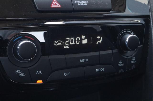 Suzuki VITARA 1.4 BoosterJet Style Hybrid Trekhaak | Adaptive CC | Carplay