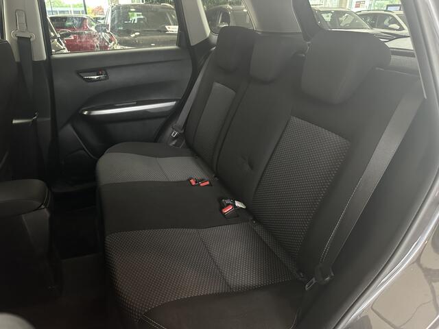Suzuki VITARA 1.5 Hybrid Select [ ALL-SEASON BANDEN | CARPLAY | CLIMA I NAVI