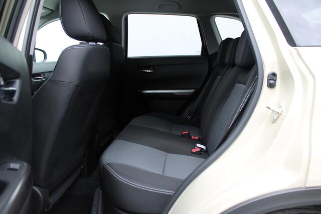 Suzuki VITARA 1.4 Boosterjet Smart Hybrid Select Draadloos Apple Carplay/Android Auto, Nieuwe Auto uit voorraad leverbaar!