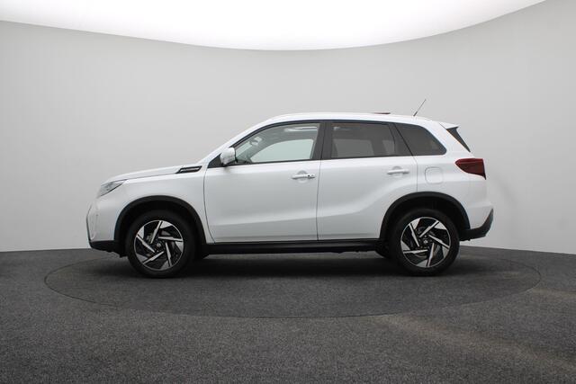 Suzuki VITARA 1.4 Boosterjet Style Smart Hybrid | Panoramadak | | Keyless | Stoelverwarming |