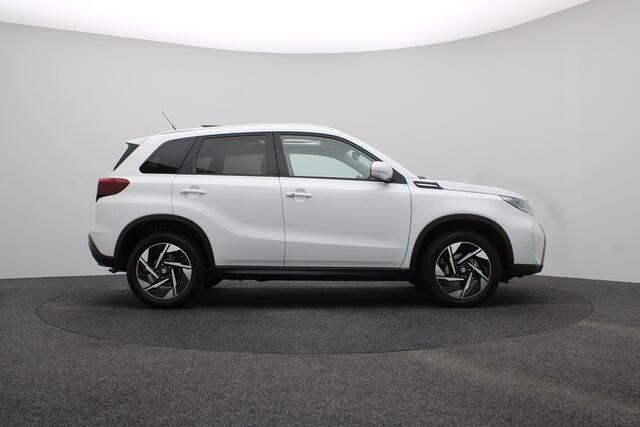 Suzuki VITARA 1.4 Boosterjet Style Smart Hybrid | Panoramadak | | Keyless | Stoelverwarming |