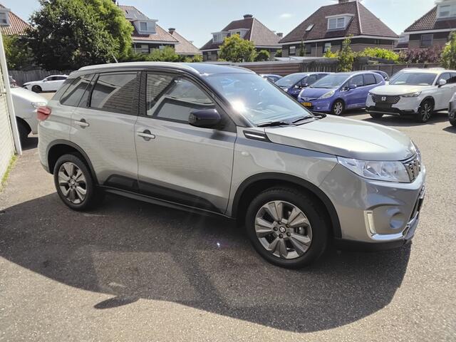 Suzuki VITARA 1.4 Boosterjet Select two tone