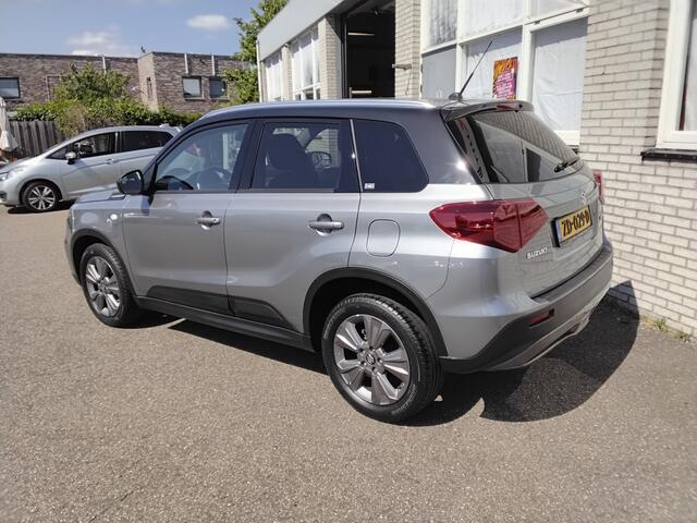 Suzuki VITARA 1.4 Boosterjet Select two tone