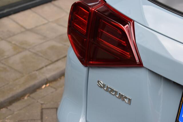 Suzuki VITARA 1.4 Boosterjet Style Smart Hybrid Handgeschakeld 130pk | Stoelverwarming | Achteruitrijcamera | Parkeersensoren vóór én achter |
