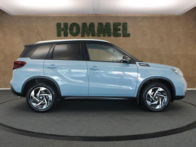 Suzuki VITARA 1.5 Hybrid Style - ORIGINEEL NEDERLANDSE AUTO - AFNEEMBARE TREKHAAK - PANORAMADAK - DODEHOEKDETECTIE - VOORSTOELEN VERWARMD - KEYLESS ENTRY/START - ACHTERUITRIJCAMERA - PARKEERSENSOREN - CRUISE CONTROL ADAPTIEF - CLIMATE CONTROL
