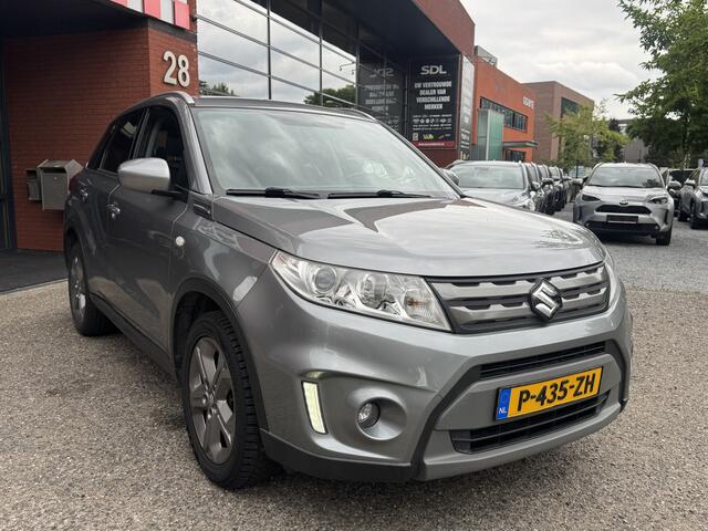 Suzuki VITARA 1.6 Exclusive // TREKHAAK // NAVI // CLIMA // CRUISE // CAMERA // STOEL VERWARMING // APPLE CARPLAY-ANDROID AUTO //
