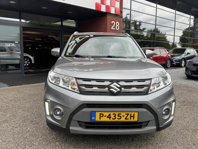 Suzuki VITARA 1.6 Exclusive // TREKHAAK // NAVI // CLIMA // CRUISE // CAMERA // STOEL VERWARMING // APPLE CARPLAY-ANDROID AUTO //