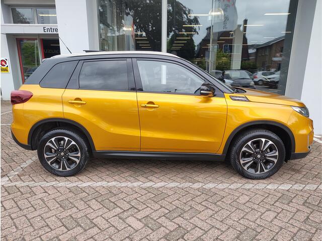 Suzuki VITARA 1.4 BOOSTERJET STYLE SMART HYBRID Open dak | Alcantara | Keyless | Parkeersensoren V+A