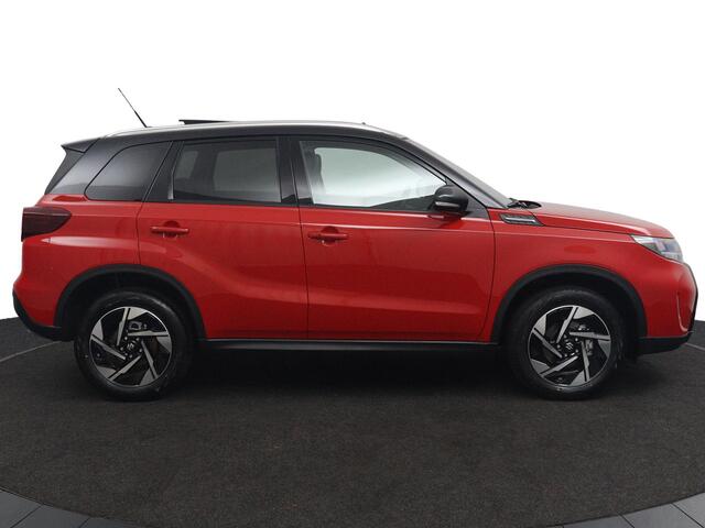 Suzuki VITARA 1.4 Boosterjet Smart Hybrid Style | Panoramadak | Nieuwe Auto | Half\lederen Bekleding | Parkeersensoren Rondom |