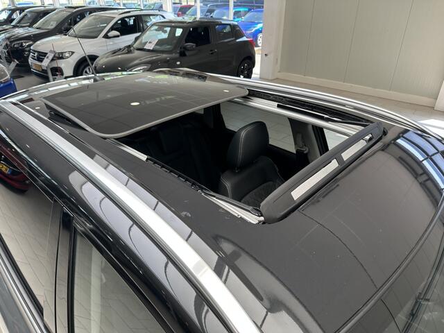 Suzuki VITARA 1.4 Boosterjet Style Hybride Allgrip [ ALL-SEASON BANDEN I 4x4 I PANORAMADAK ]