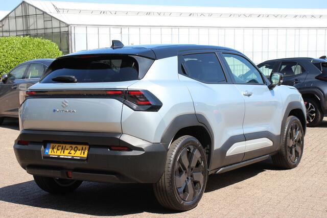 Suzuki VITARA e Style 61 kWh | Panoramadak | Leer en Elek. stoel | 360 Camera |
