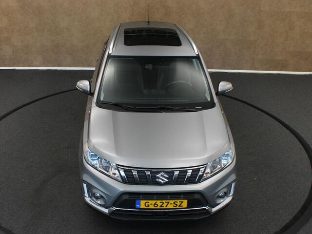 Suzuki VITARA 1.4 Boosterjet Stijl - ORIGINEEL NEDERLANDSE AUTO - AFNEEMBARE TREKHAAK - TREKGEWICHT 1200 KG - DODEHOEKDETECTIE - VOORSTOELEN VERWARMD - BLUETOOTH TELEFOONVOORBEREIDING - ACHTERUITRIJCAMERA - CRUISE CONTROL ADAPTIEF - KEYLESS ENTRY - CLIMATE CONTROL - EX