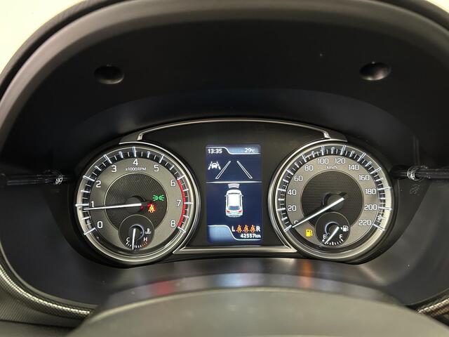 Suzuki VITARA 1.4 Boosterjet Style Smart Hybrid | PANO | STOELVERWARMING | LED | CAMERA | TREKHAAK