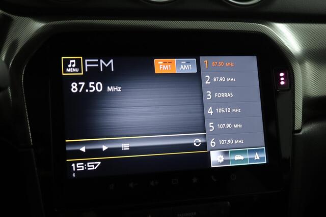Suzuki VITARA 1.4 Boosterjet Smart Hybrid Style | Climate control | Cruise control | Navigatie | Apple carplay, Android auto | Stoelverwarfming | Panodak |
