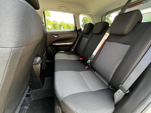 Suzuki VITARA 1.5 Hybrid Select | Camera |