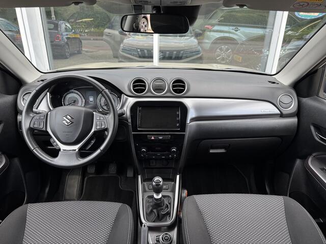 Suzuki VITARA 1.4 Boosterjet Select Smart Hybrid AllGrip * Trekhaak * Achteruitrijcamera * Stoelverwarming *
