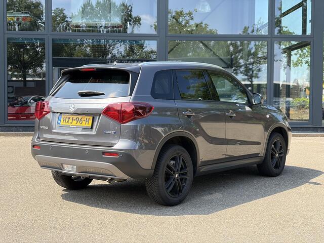Suzuki VITARA 1.5 Hybrid Select 1E EIGENAAR | ORIGINEEL NEDERLANDSE AUTO | RESTERENDE FABRIEKSGARANTIE T/M 07-2035 | ADAPTIVE CRUISE CONTROL | STOELVERWARMING | ACHTERUITRIJCAMERA