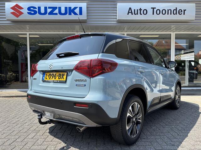 Suzuki VITARA Automaat 1.4 Boosterjet Style Smart Hybrid | Trekhaak afneembaar | All season banden