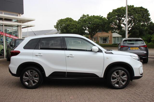 Suzuki VITARA 1.4 Boosterjet Select Hybrid Automaat | 1.500kg trekgewicht! | 10 jaar Garantie |