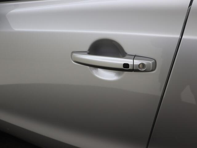 Suzuki VITARA 1.4 Boosterjet Smart Hybrid Style | Parkeersensoren Voor & Achter | Suede met Leder | Pano / Sunroof