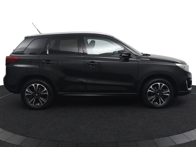 Suzuki VITARA 1.4 Boosterjet Style Smart Hybrid | Trekhaak | Parkeersensoren Rondom | Suede Bekleding | Navigatie |