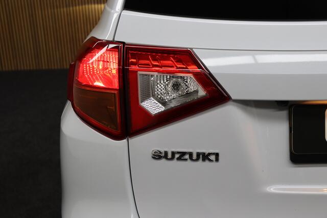 Suzuki VITARA 1.4 S Automaat | Adaptive-cruise | Leder-Alcantara | Camera | Clima | Navigatie | Parkeersensoren V+A | Apple Carplay & Android Auto | Keyless | Stoelverwarming
